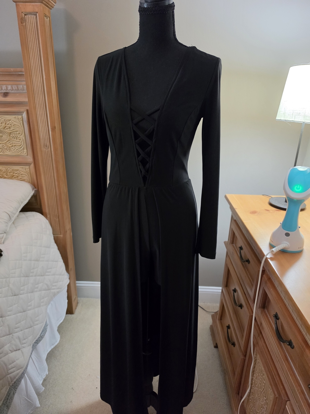 VENUS Black Long-Sleeve Lace-Up Maxi Dress